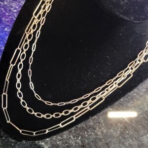 Elegant Gold Chain Necklace